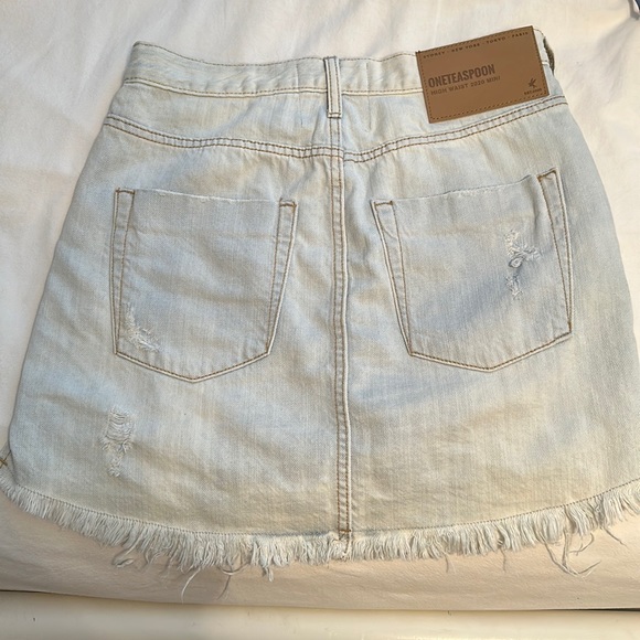 One Teaspoon Skirt - Picture 2 of 4